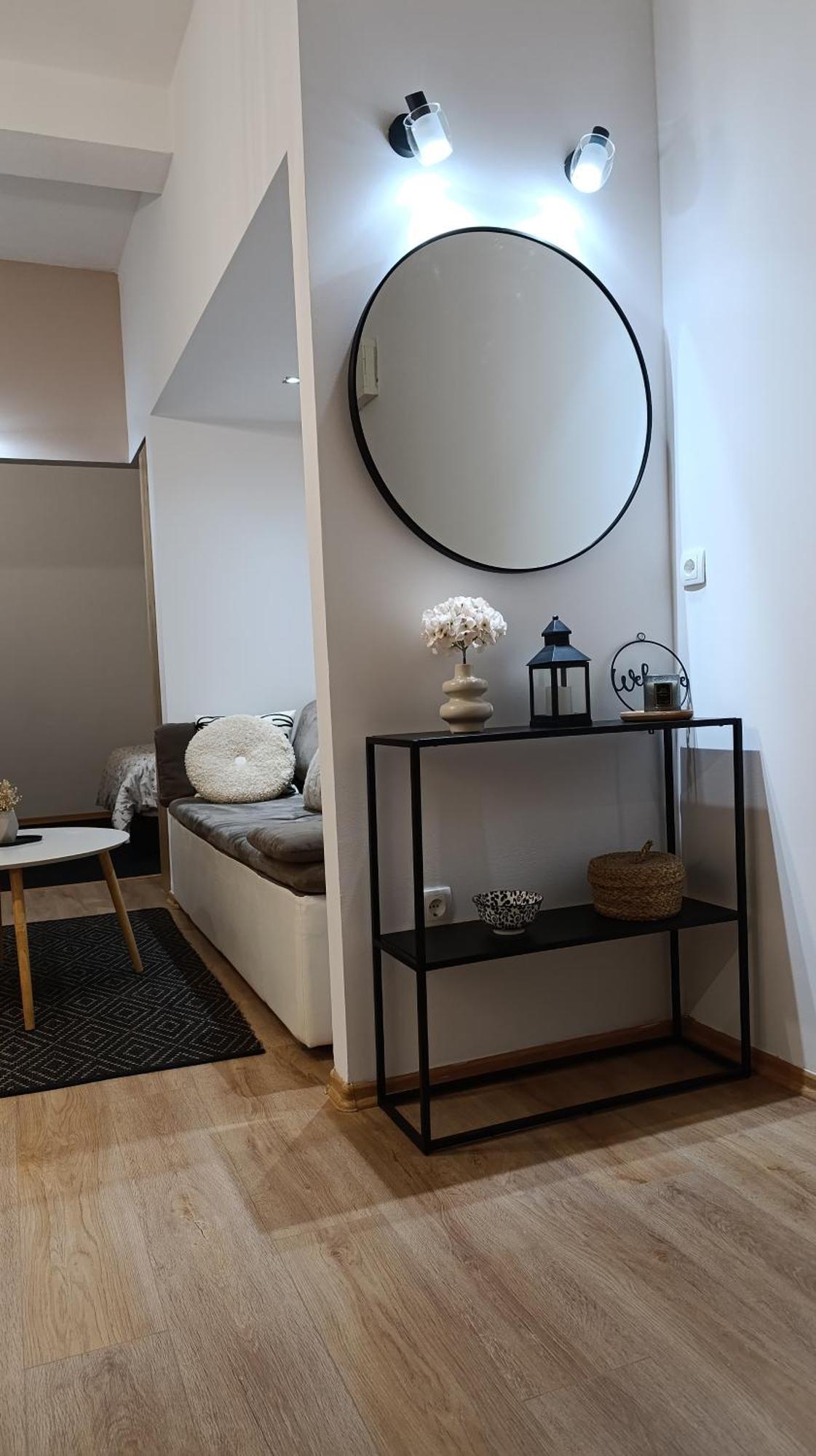 Apartment Mana *