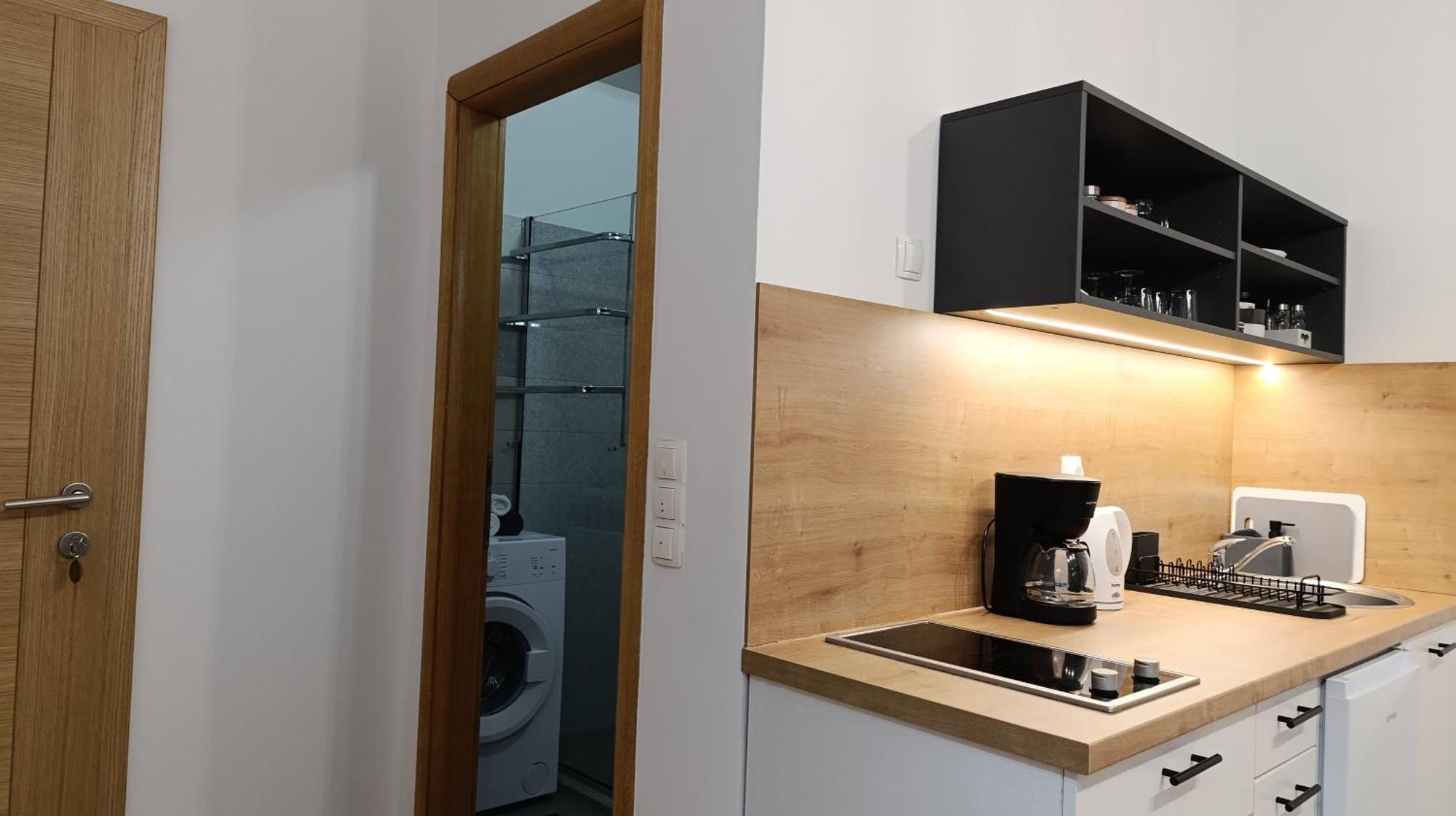 Apartment Mana