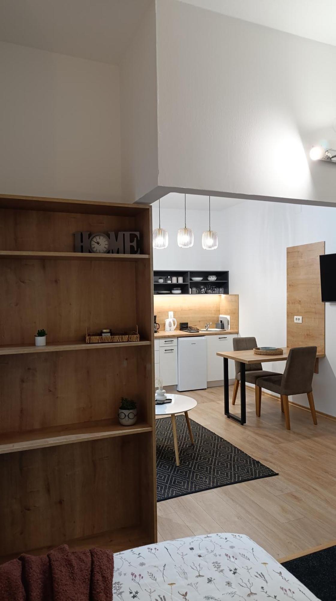 Apartment Mana *